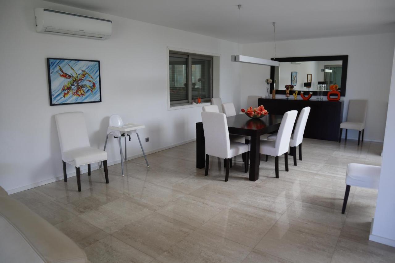 Villa Dos Salgados, 5Bdr, Beach Front, Near Salgados Golf Club Guia  Extérieur photo