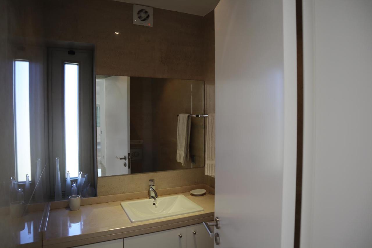 Villa Dos Salgados, 5Bdr, Beach Front, Near Salgados Golf Club Guia  Extérieur photo